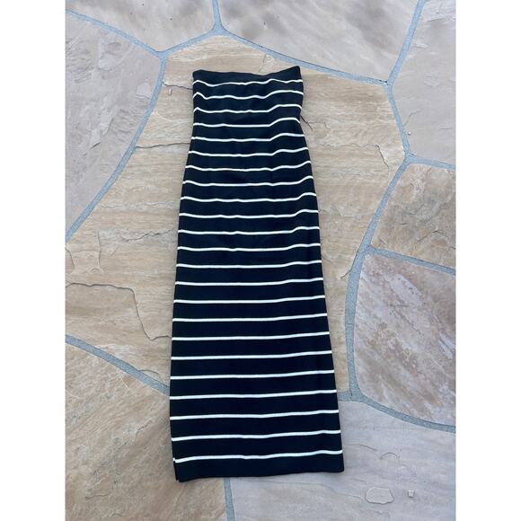 ABERCROMBIE & FITCH Black Ivory Striped Strapless Midi Maxi Sweater Dress Small - Picture 1 of 3